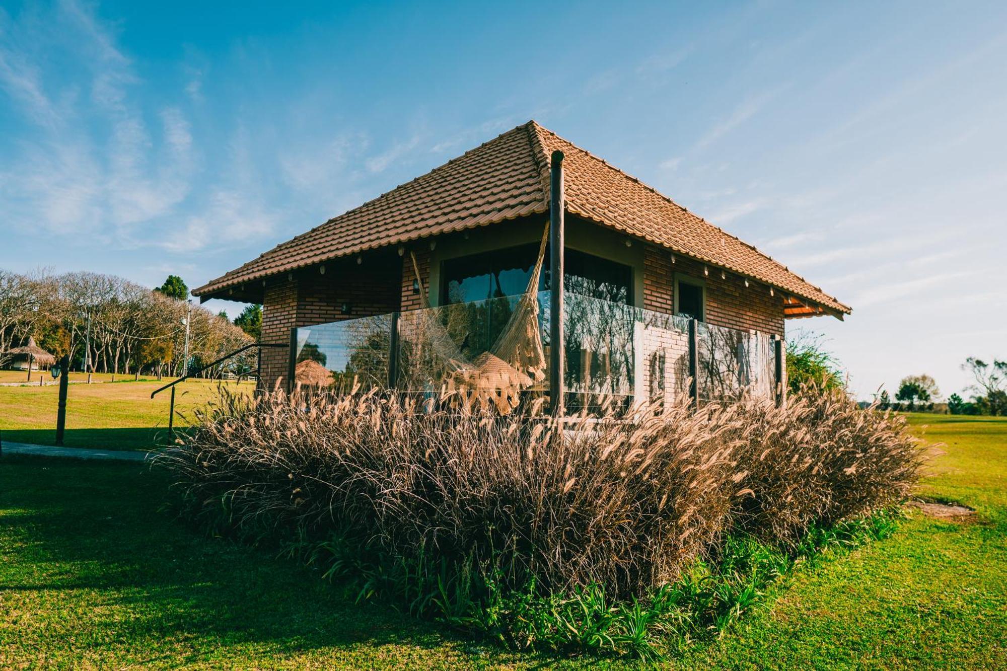 Vira Charme Resort Fernandes Pinheiro ภายนอก รูปภาพ