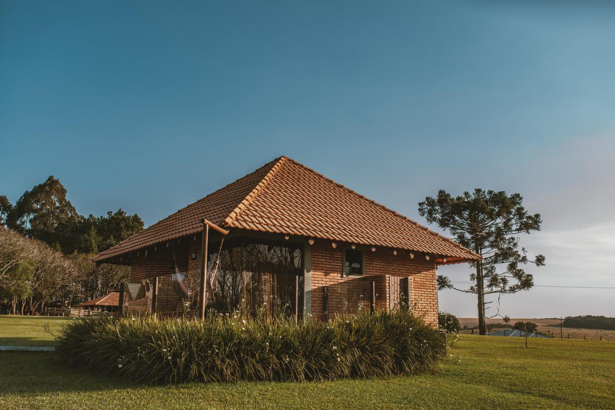 Vira Charme Resort Fernandes Pinheiro ภายนอก รูปภาพ