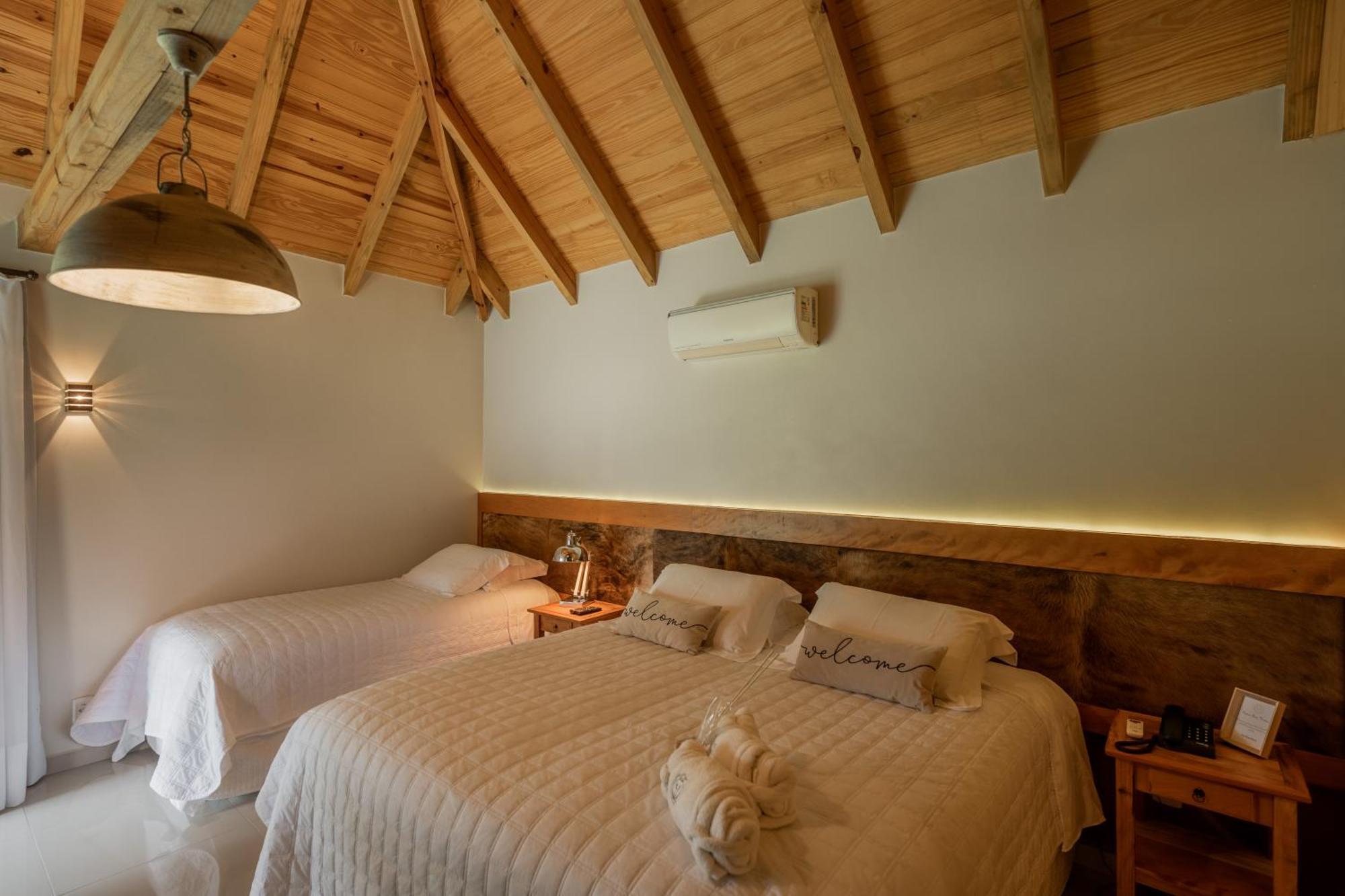 Vira Charme Resort Fernandes Pinheiro ภายนอก รูปภาพ