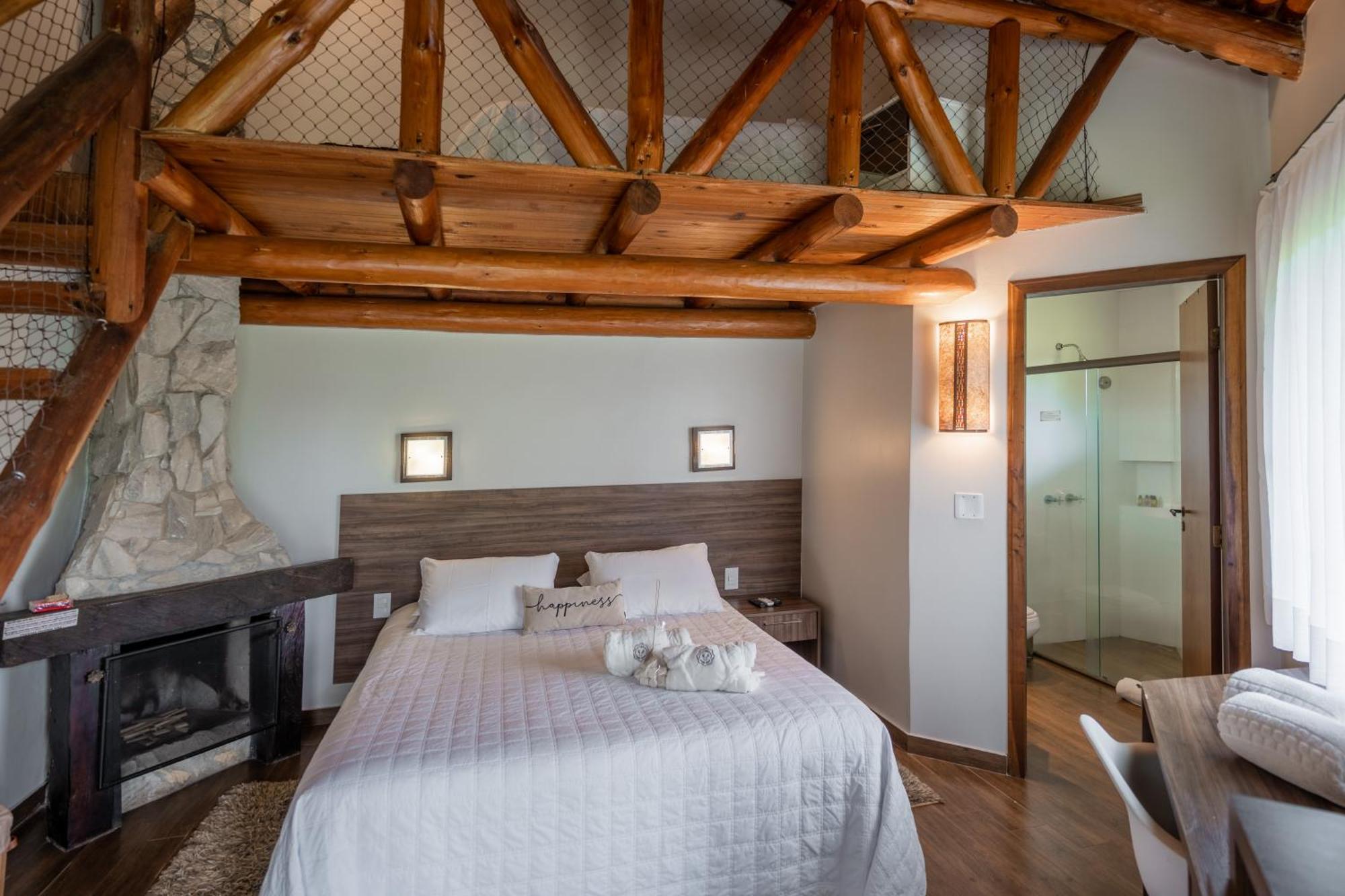 Vira Charme Resort Fernandes Pinheiro ภายนอก รูปภาพ