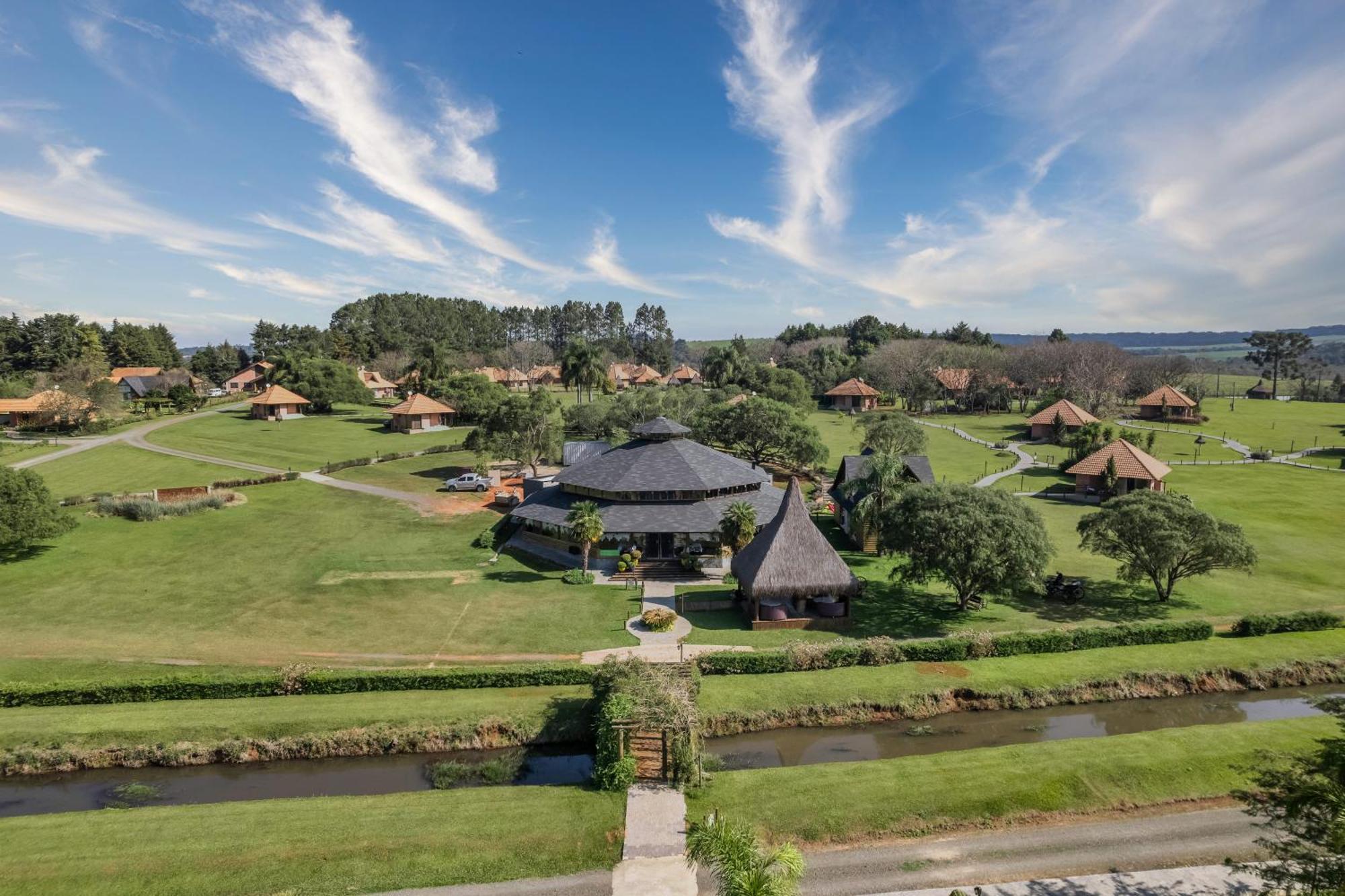 Vira Charme Resort Fernandes Pinheiro ภายนอก รูปภาพ