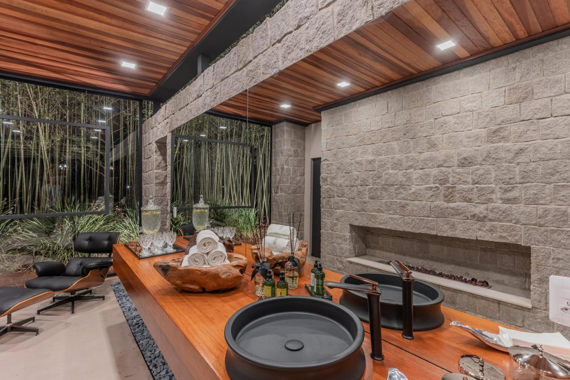 Vira Charme Resort Fernandes Pinheiro ภายนอก รูปภาพ